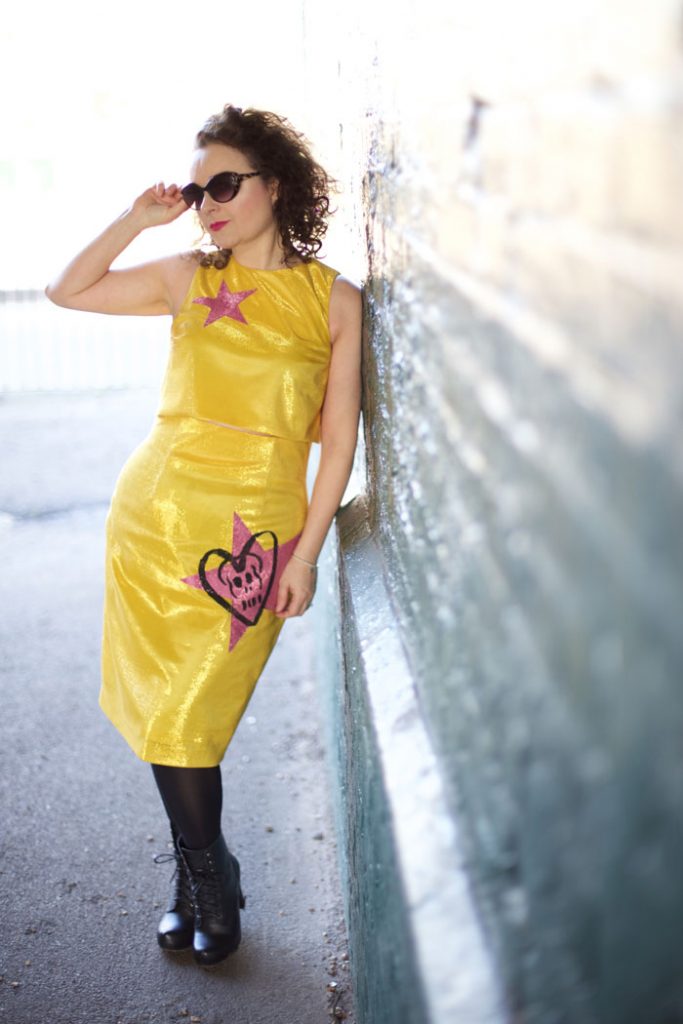 Martini and Open the book ooobop